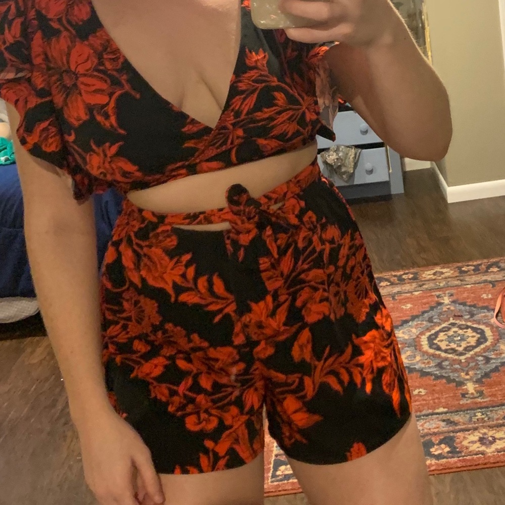 Two piece set